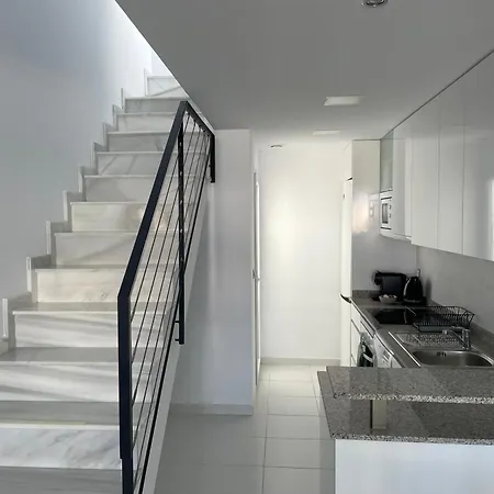 Oasis Azul - De Lujo Junto Al Mar Con Terraza Privada Lägenhet